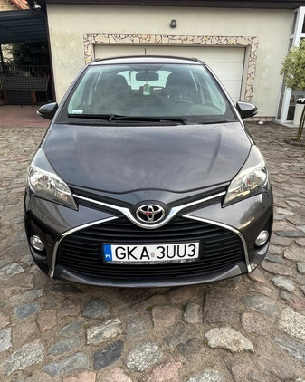 Toyota Yaris cena 42990 przebieg: 91000, rok produkcji 2014 z Kartuzy małe 277